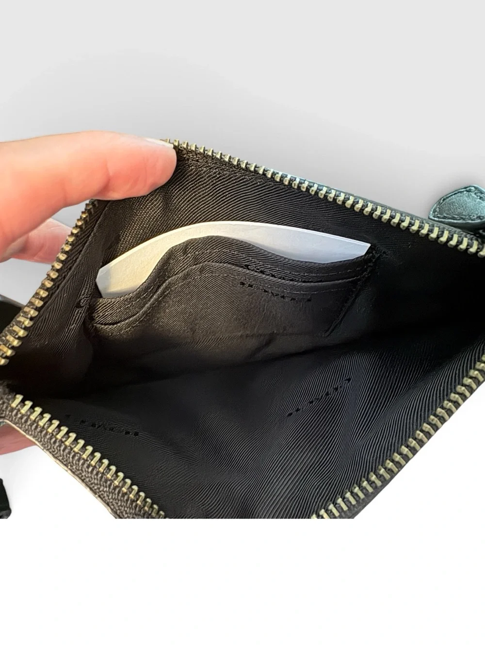 Coach 77964B Emerald Green Glitter Wristlet NWOT Dust Bag